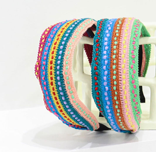 Hand made wide hairband with a vivid color scheme and full of ethnic vibes.-5cm