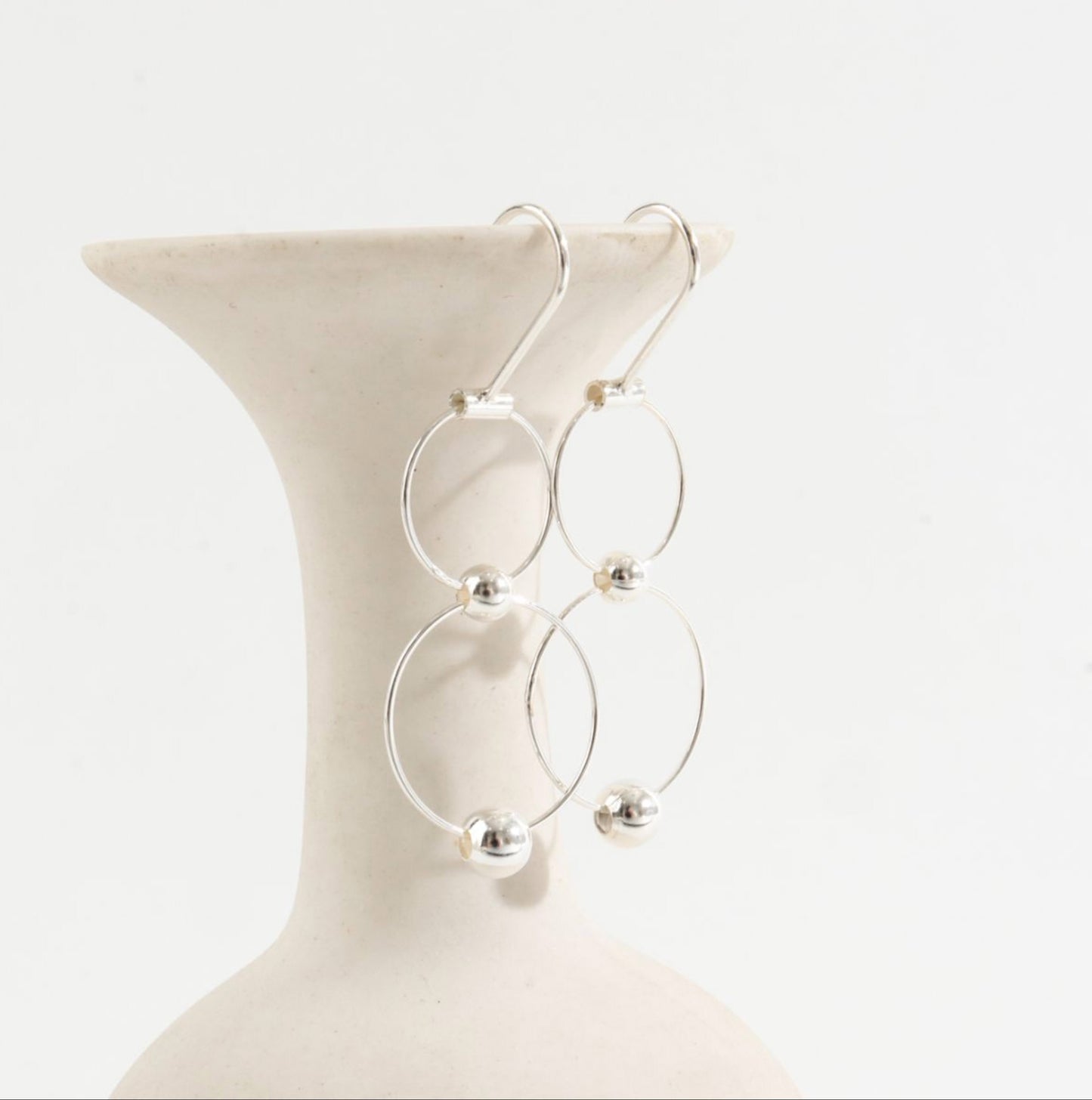 925 Sterling Silver linked circles drop earrings ,Connected rings with silver ball hoop Earrings Minimalist Geometrical Modern Earrings