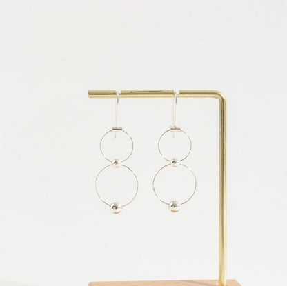 925 Sterling Silver linked circles drop earrings ,Connected rings with silver ball hoop Earrings Minimalist Geometrical Modern Earrings