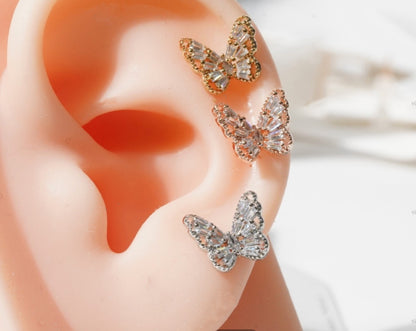 Three-dimensional Butterfly design with a baguette Cubic setting Cartilage Piercing Colorful Pushpin Forward Helix Earring Helix Piercing screw back ball ,Cartilage piercing ,Tragus Earrings