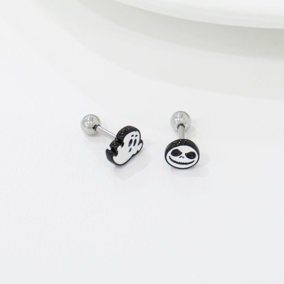 Halloween day point Screw back earrings, Ghost and  Skull screw back ball Ear Piercing, Barbells Surgical Steel Cartilage earrings