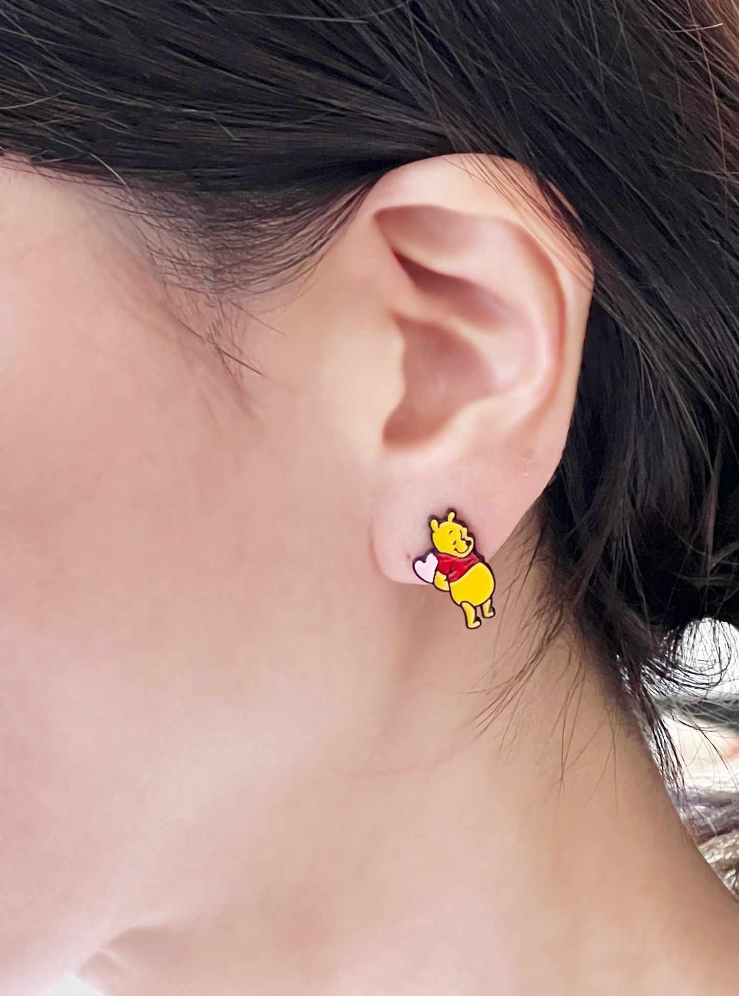 Disney-licensed characters earrings, Winnie the Pooh  Piglet unbalance stud earrings