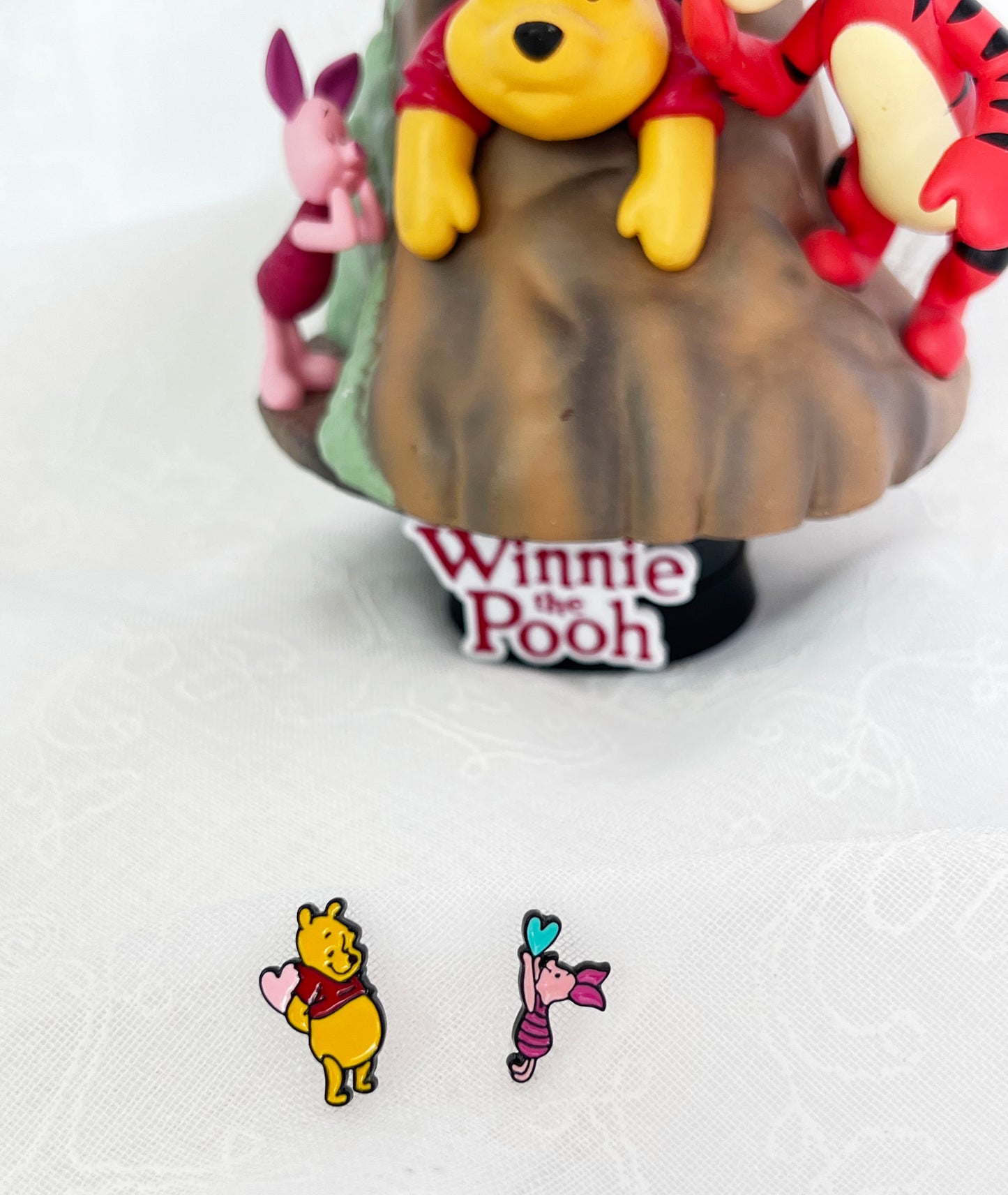 Disney-licensed characters earrings, Winnie the Pooh  Piglet unbalance stud earrings