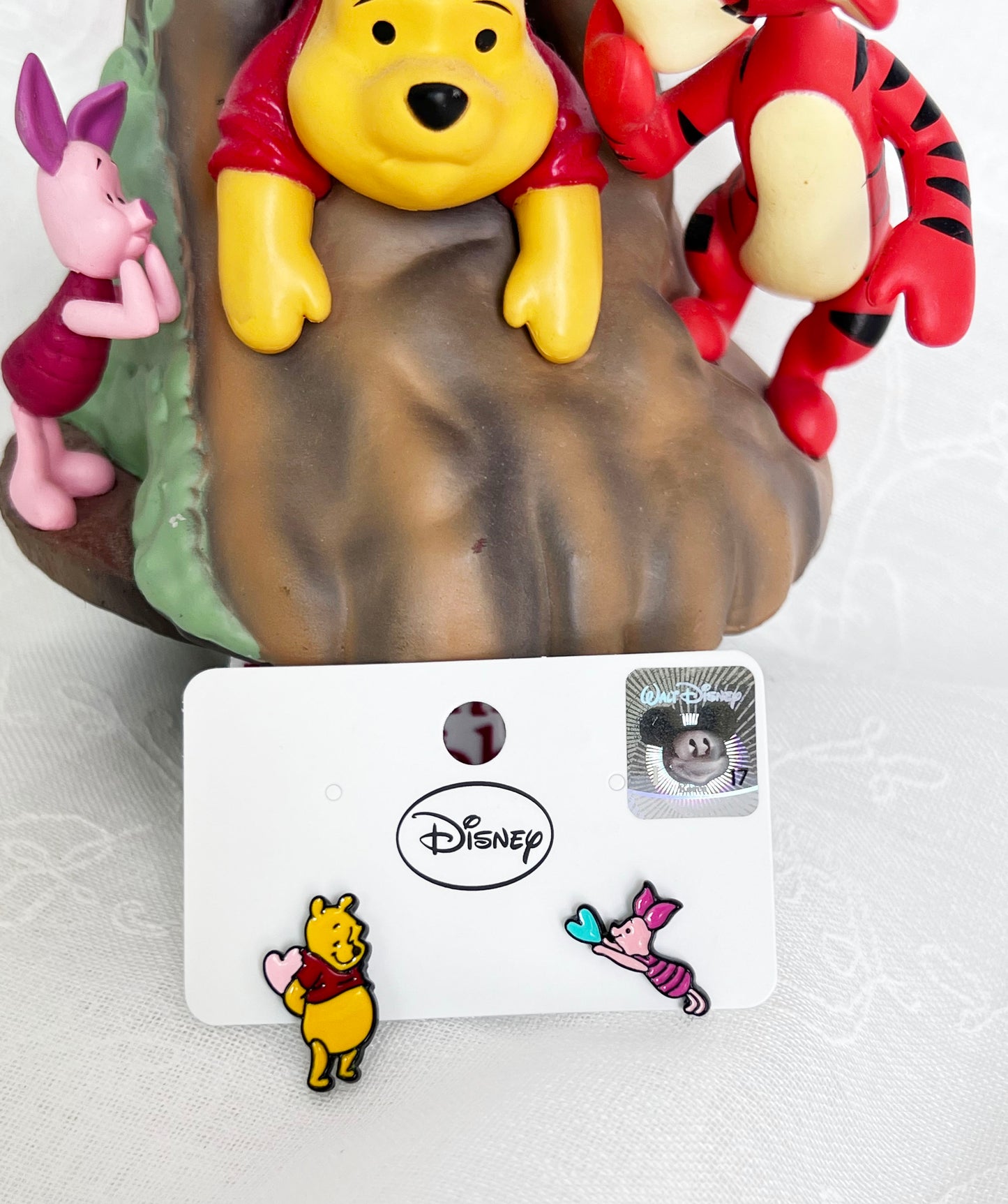 Disney-licensed characters earrings, Winnie the Pooh  Piglet unbalance stud earrings