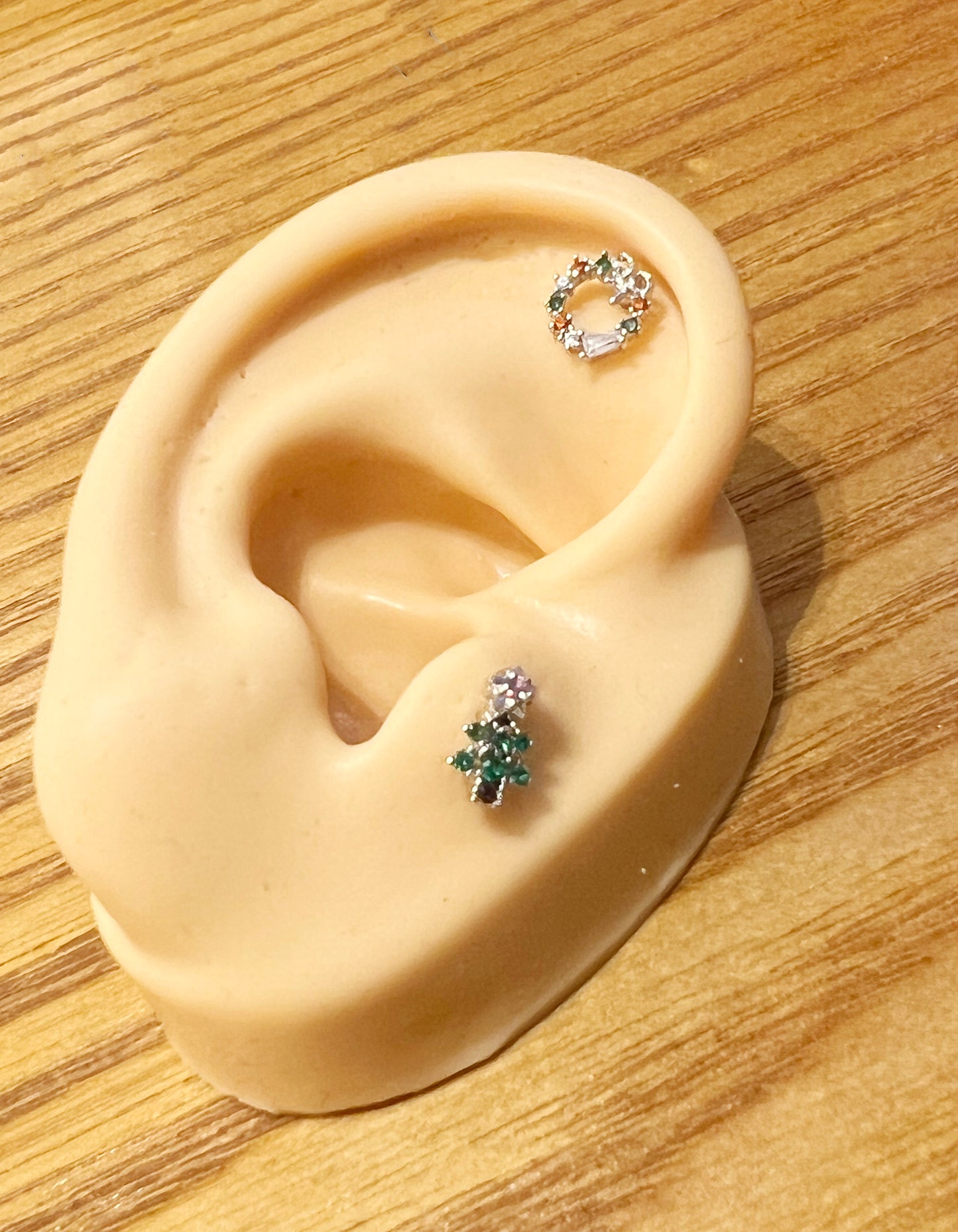 Cubic detailed Tiny Christmas tree and Christmas wreath Surgical Steel screw back ball Cartilage earrings, Barbells Ear Piercing, Cartilage Piercing