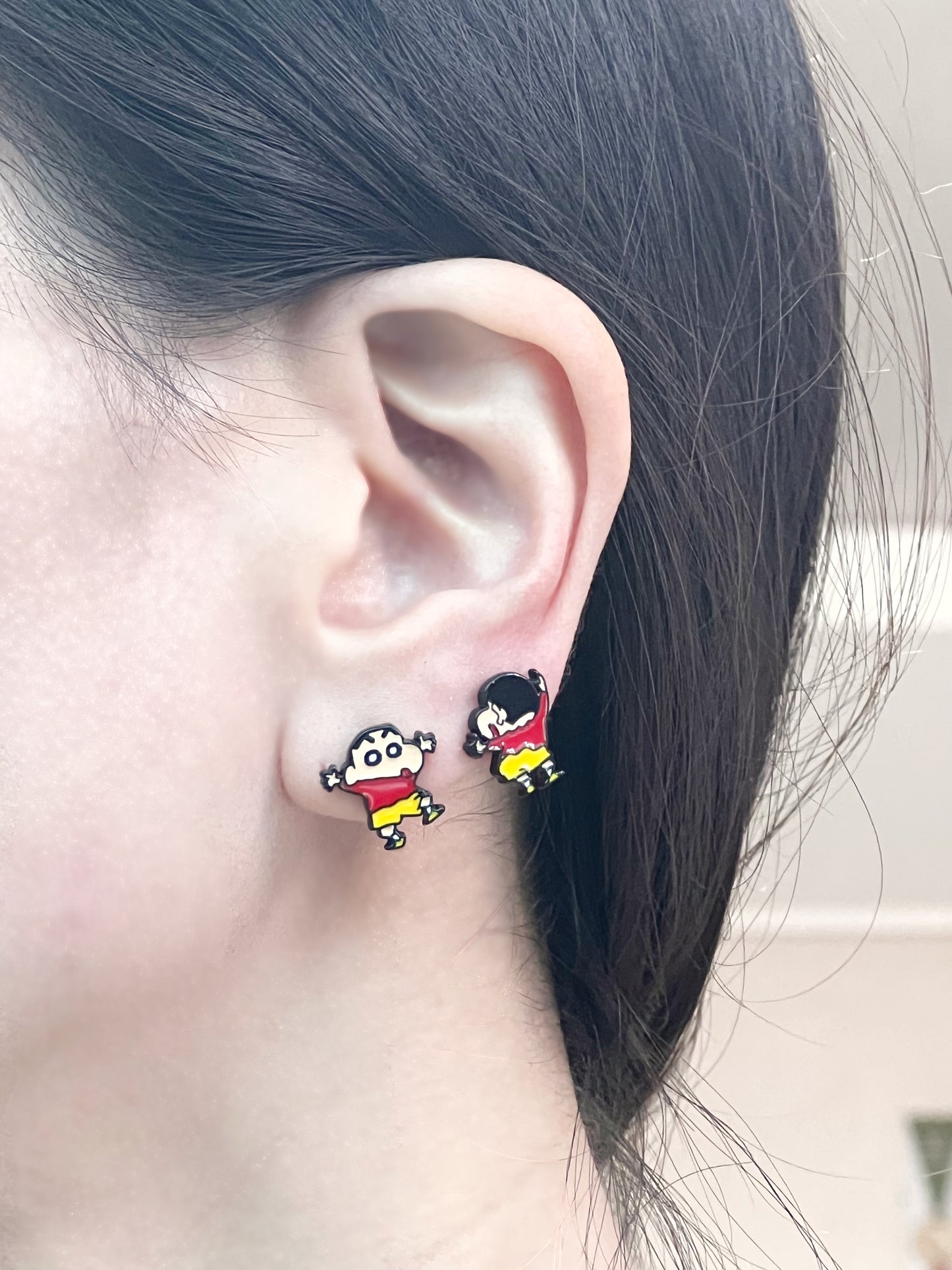 Cute Cartoon characters earrings, kureyon shin chan Stud earrings japan anime character earrings