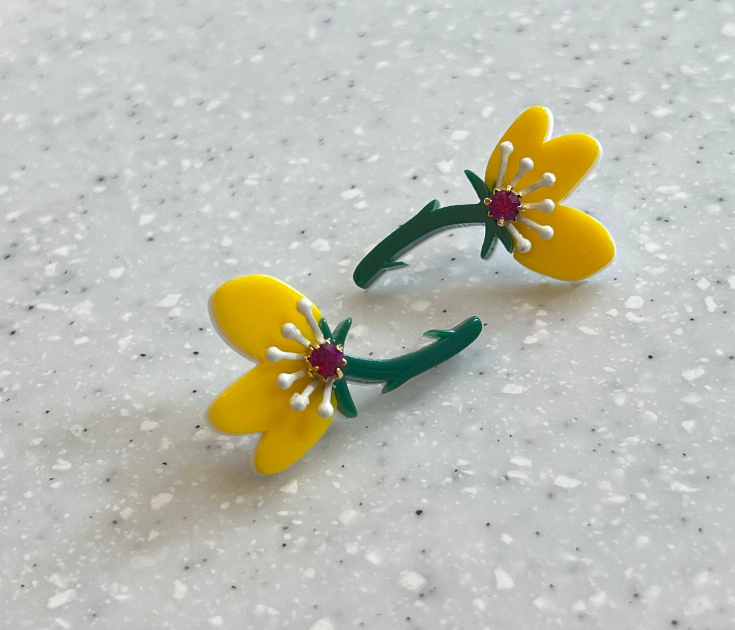 Vivid Colorful acrylic Flower earrings, Botanical Earrings, Flower statement earrings, color theory jewelry, street fashion earrings