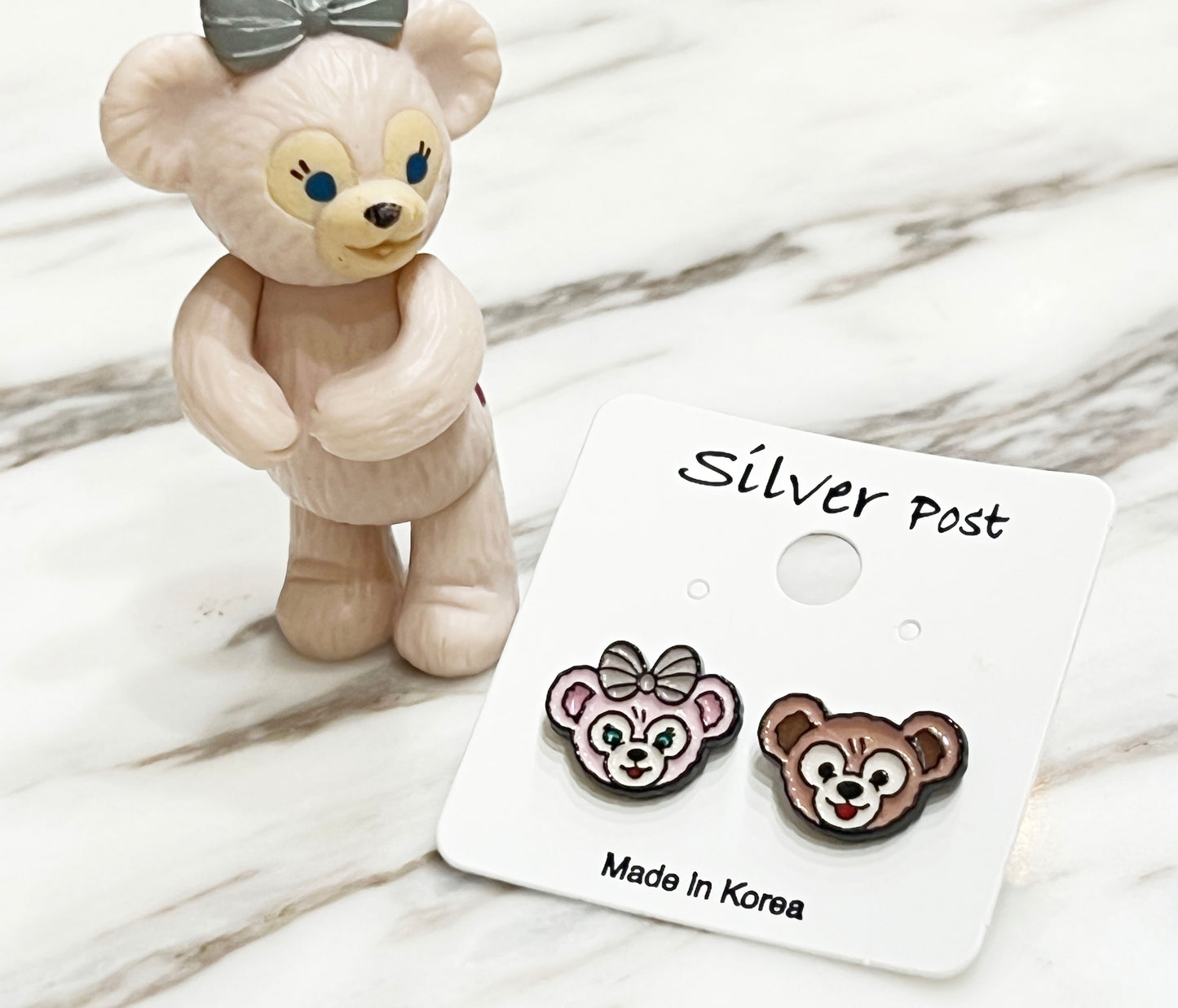 Disney-licensed Duffy the Disney Bear stud earrings, cute earrings