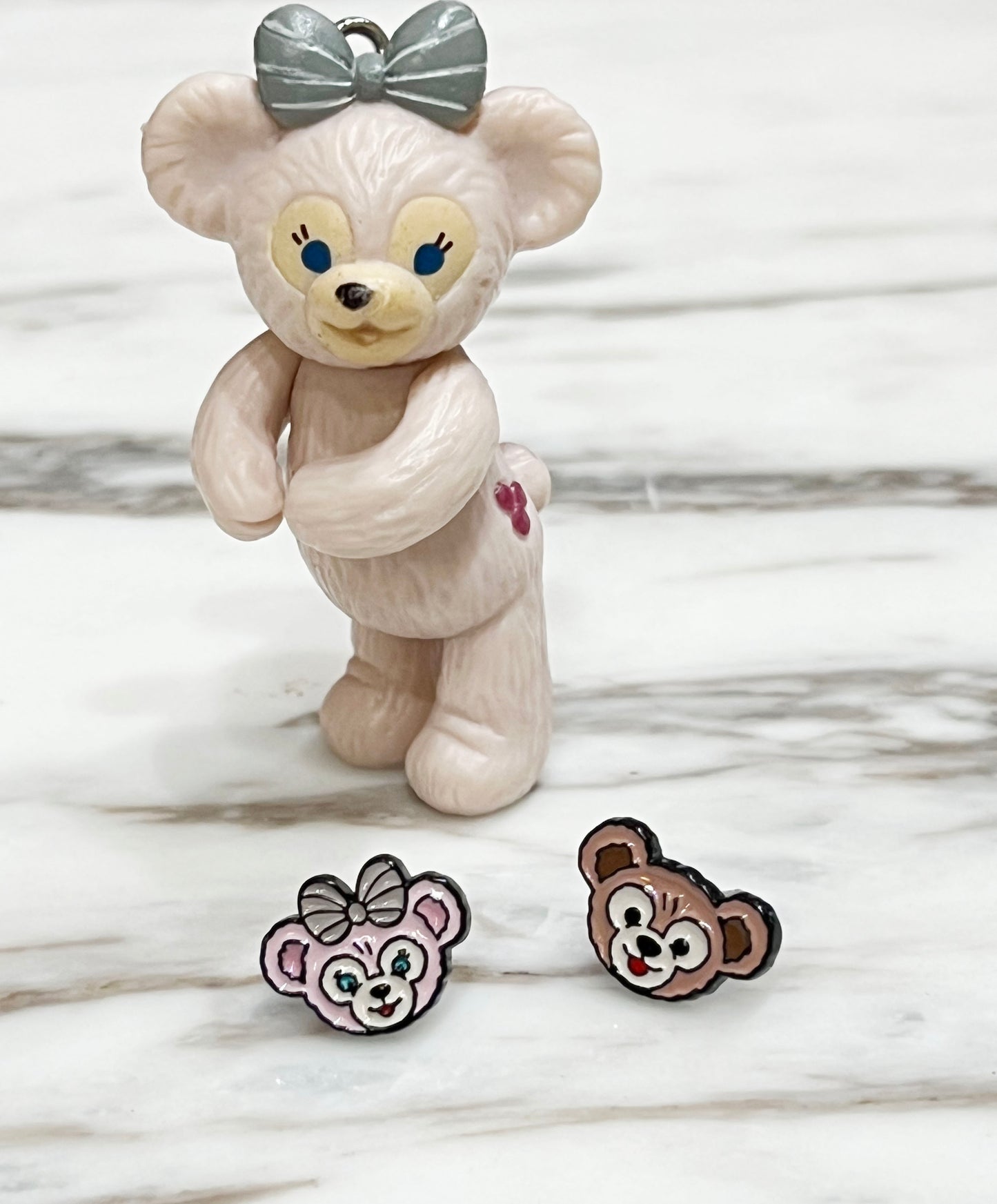 Disney-licensed Duffy the Disney Bear stud earrings, cute earrings