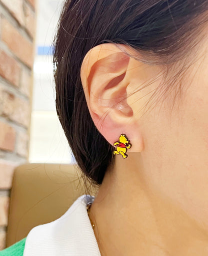 Disney-licensed characters earrings, Winnie the Pooh unbalance stud earrings