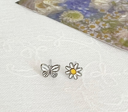 Tiny and Cute butterfly and daisy flower earrings