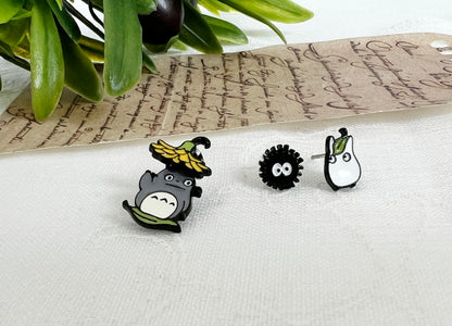 Totoro two ways earrings ,Totoro and Susuwatari post earrings Mei ,My neighbor Totoro stud earrings