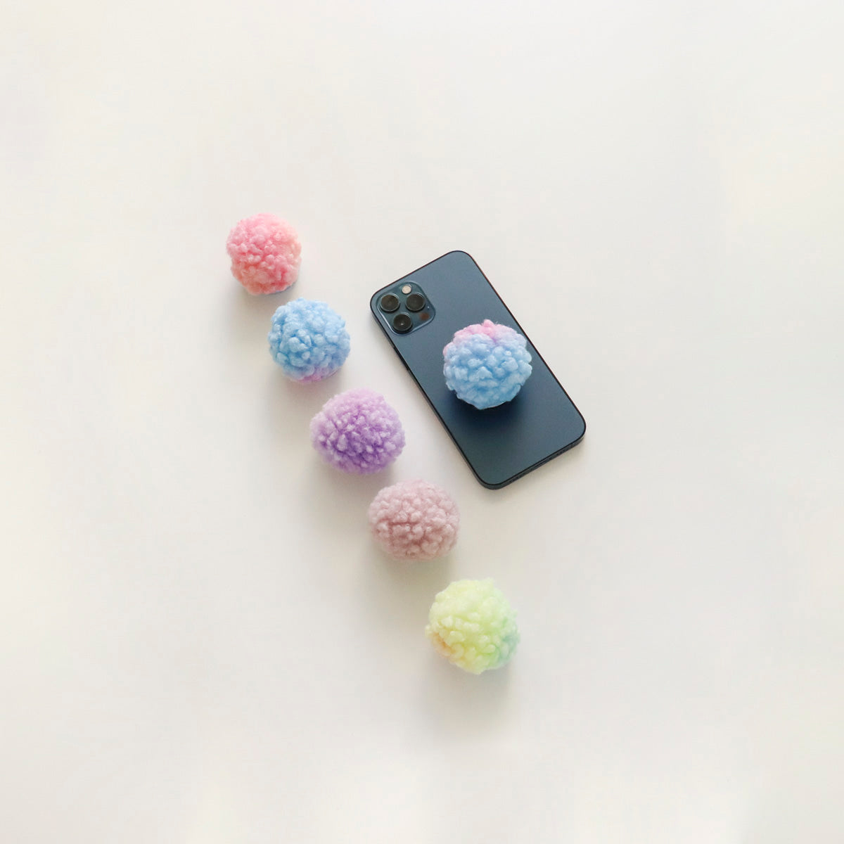 Cute Faux/Fur lame wool Pom Pom Phone Grip  Fluffy pastel color fur griptok, Cute Phone Stand Mobile Holder Phone Grip Griptok