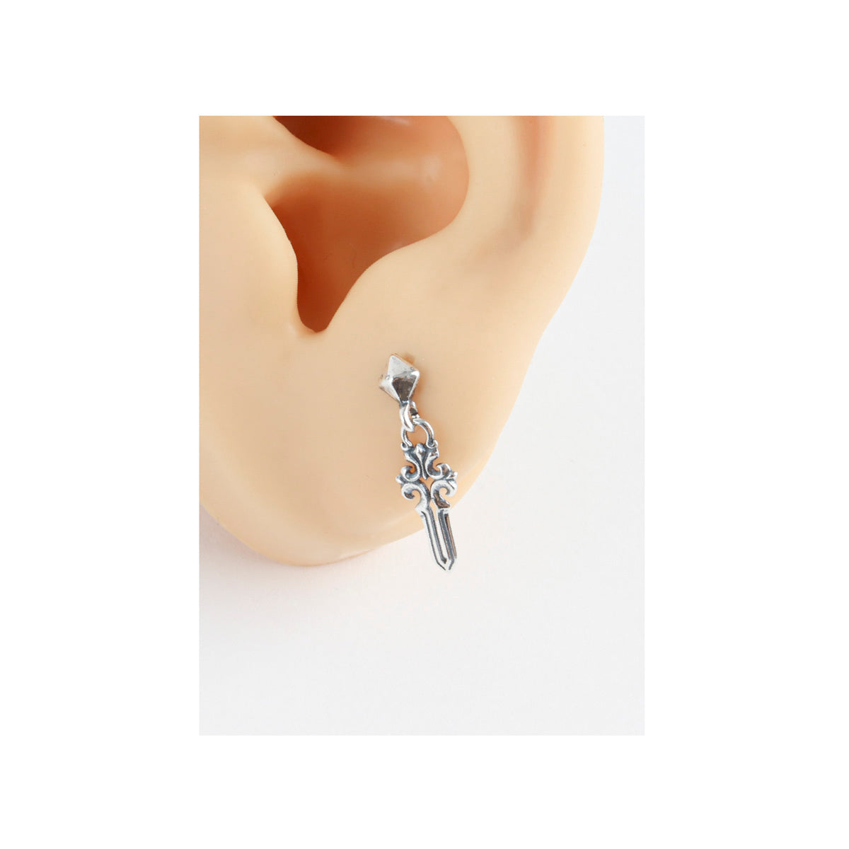 925 sterling silver antique charm dangle drop piercing Helix Piercing screw back ball ,Cartilage chain piercing ,Tragus Ear Jewelry