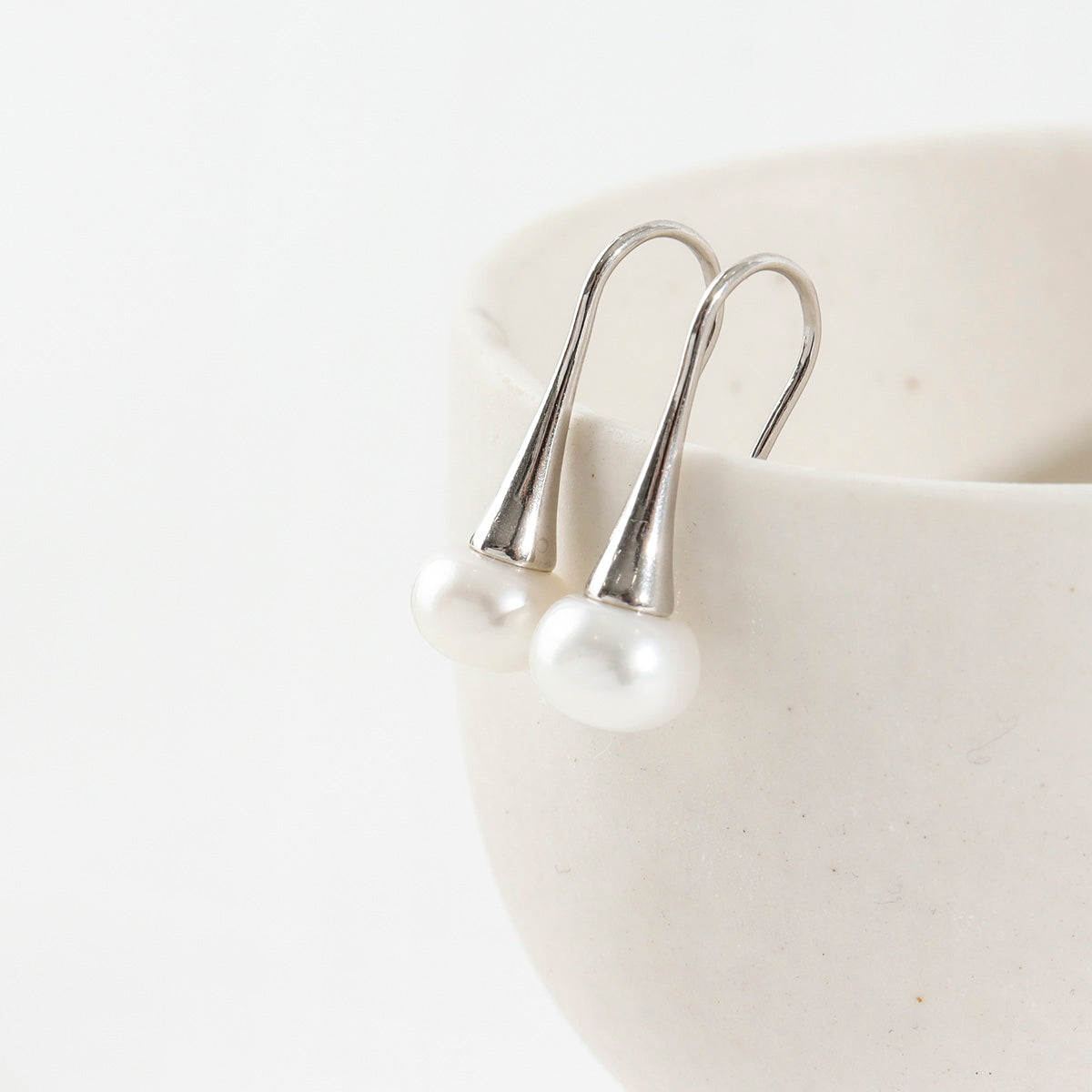 925 Sterling Silver fresh water pearl long drop hook earrings