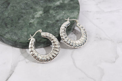 925 Sterling Silver Simple Plat twisted Ring Hoop Earrings