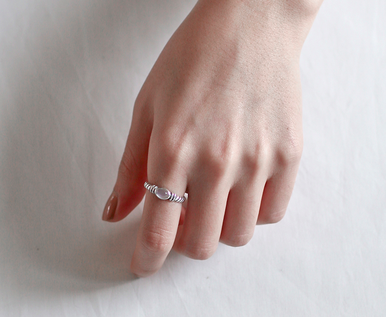 925 Sterling Silver Birthstone Moonstone Ring