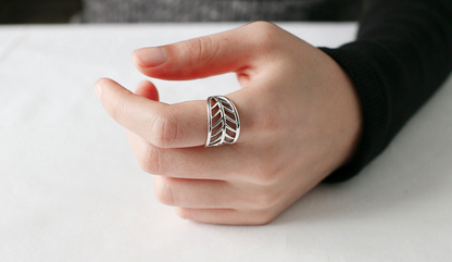 925 Sterling Silver Delicate Big Leaf cut out statement ring