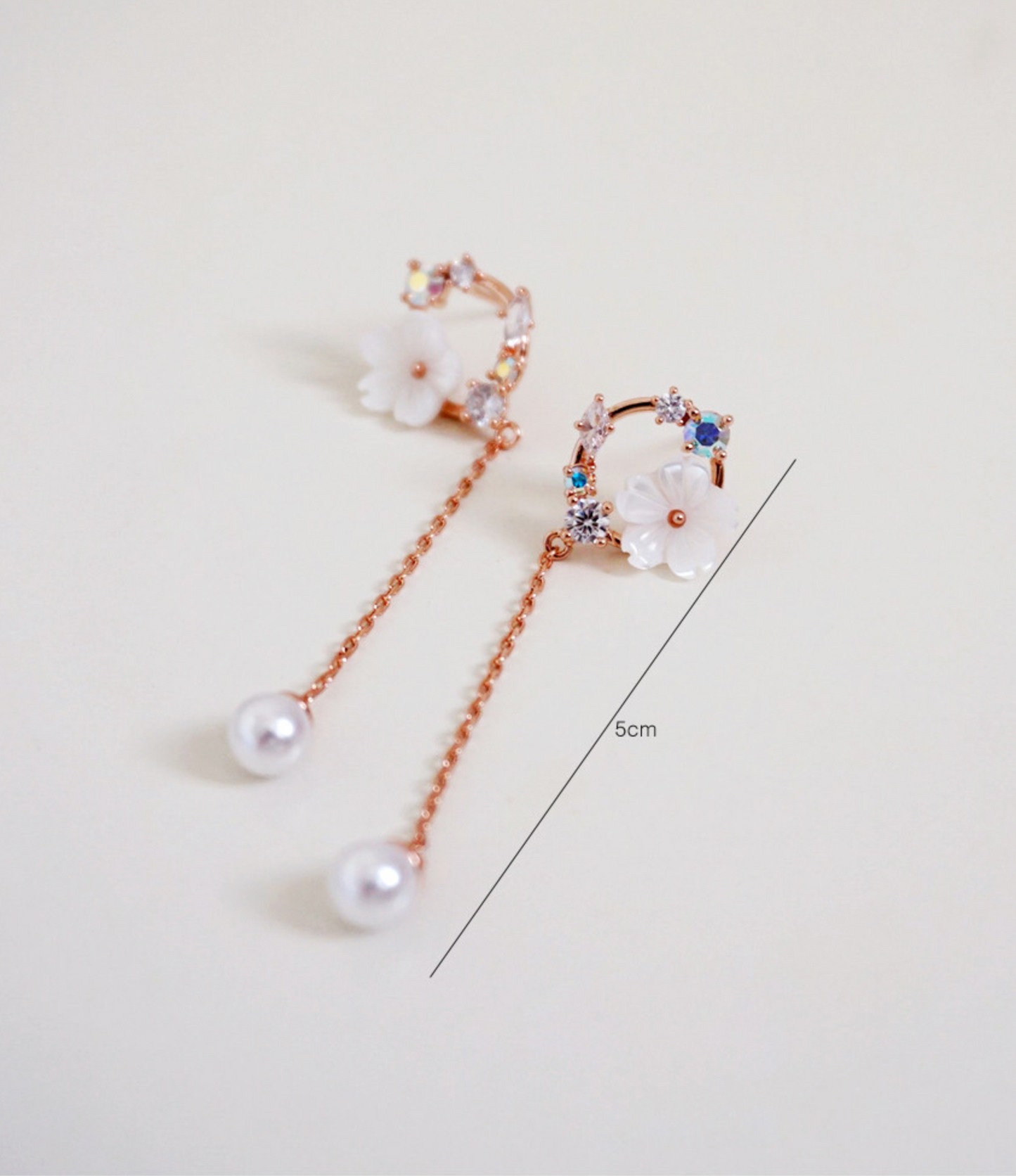 Mother of Pearl Daisy flower and Cubic circle long earrings, Dangle Flower cubic wreath earrings