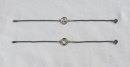 925 Sterling Silver Geomatric Charm bracelet, open square/ open triangle bracelet / Layered Bracelet