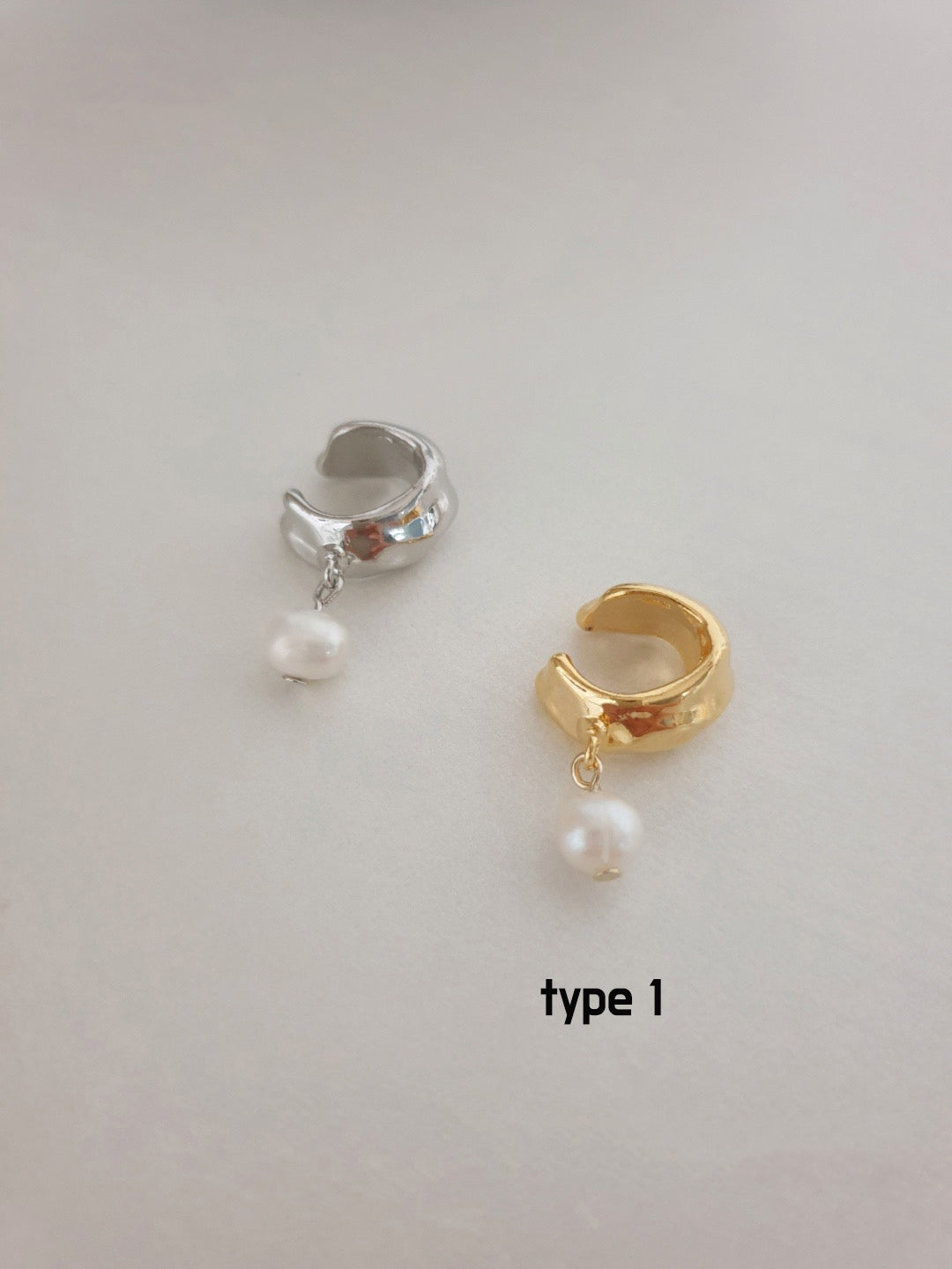 Singel Pearl ear cuff, Non pierced earrings,Conch pearl earrings,  Huggie earrings-3 type