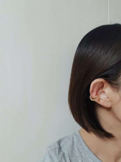 Single multi color stones earcuff, gemstone ear wrap no piercing earrings, Non pierced conch