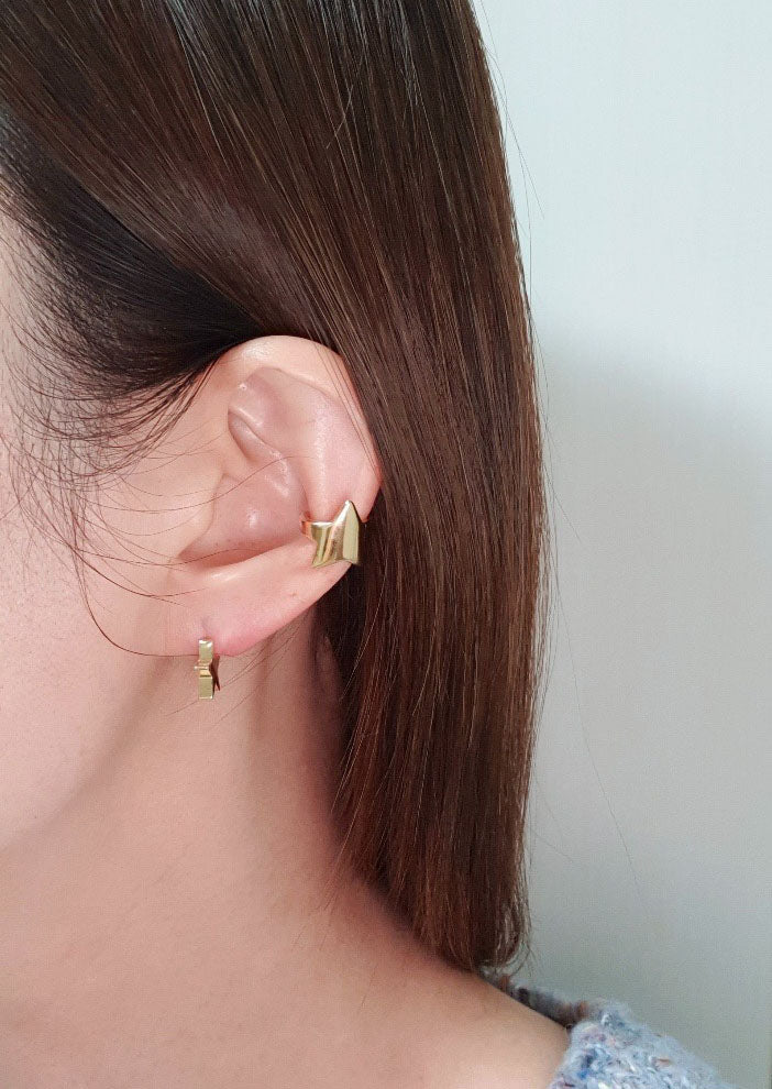 Set of 2 Star Hoop Ear Cuff ,non pierced conch ,Non-Pierced Earring, star earrings  Huggie ear cuff-2 types