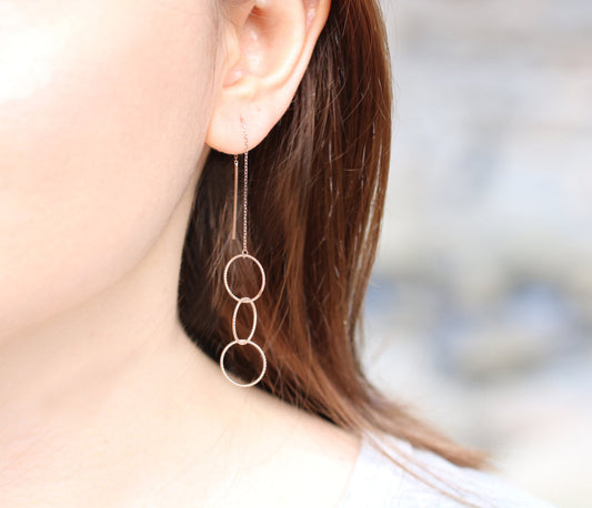 925 sterling silver Three Circles Ear Threader , Interlocking rings Chain Earrings, Geometric Circles long earrings,