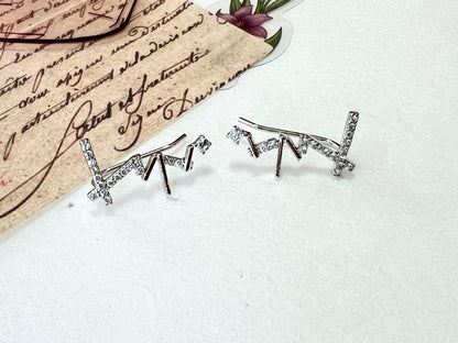 Cubic Zig Zag Ear Crawler,Zigzag Bars Ear cuff, X shape Ear pin ,cz ear climber, Ear Sweep