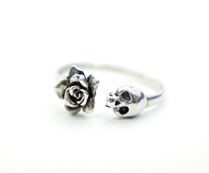 925 sterling silver Rose and Skull ring, R0191S