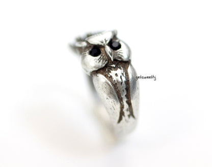 Cute owl Wrap Ring in burnished brass antique silver