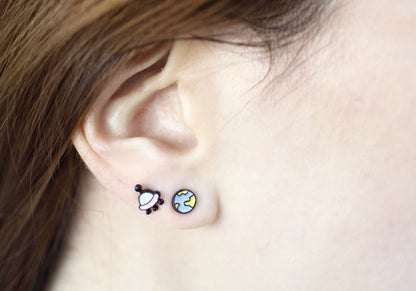 Set of 4 Cute Illustration Earrings, globe, ufo, car, diamond, car, animal, toy Stud earrings