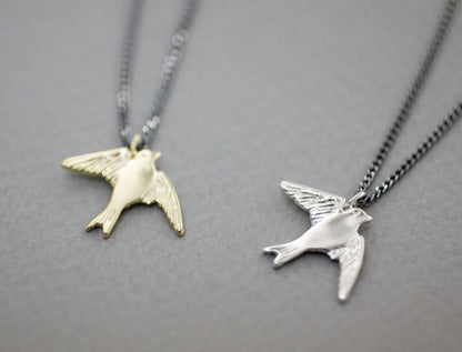 925 Sterling Silver Peace Dove Bird Pendant Necklace in Gold/Silver
