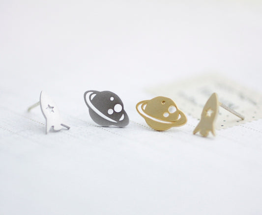 cute and unique Planet and Rocket  post earrings( gold /silver),E0093S