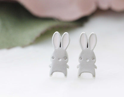 Cute Rabbit stud earrings in 2 colors