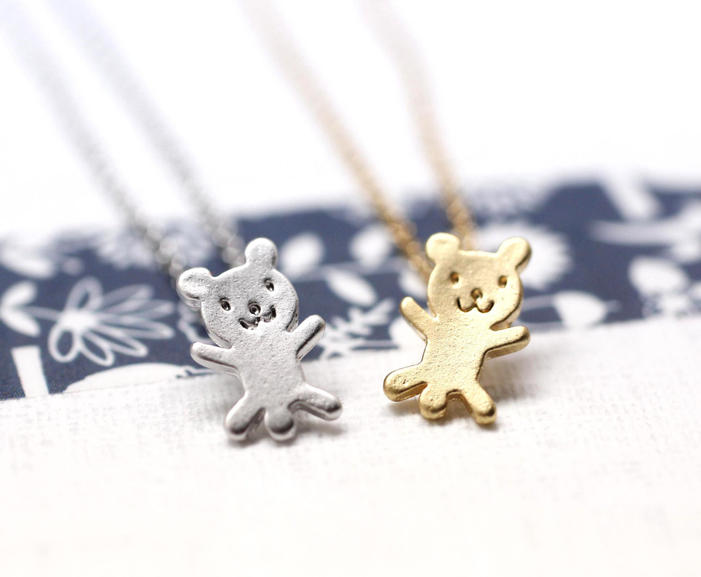 cute and unique tiny teddy bear pendant necklace( gold /silver)