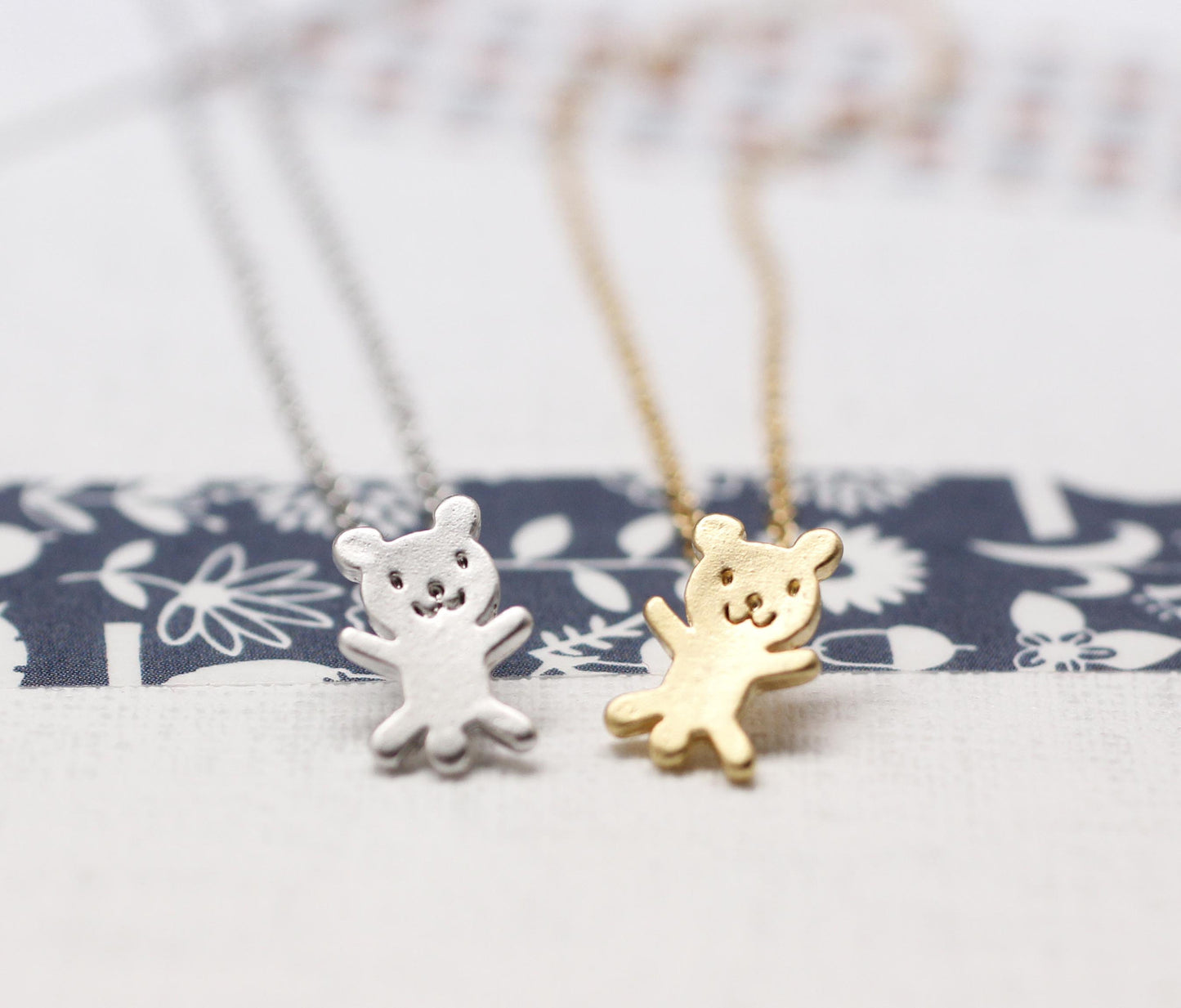 cute and unique tiny teddy bear pendant necklace( gold /silver)