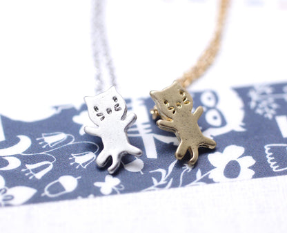 cute and unique tiny kitty cat pendant necklace( gold /silver)