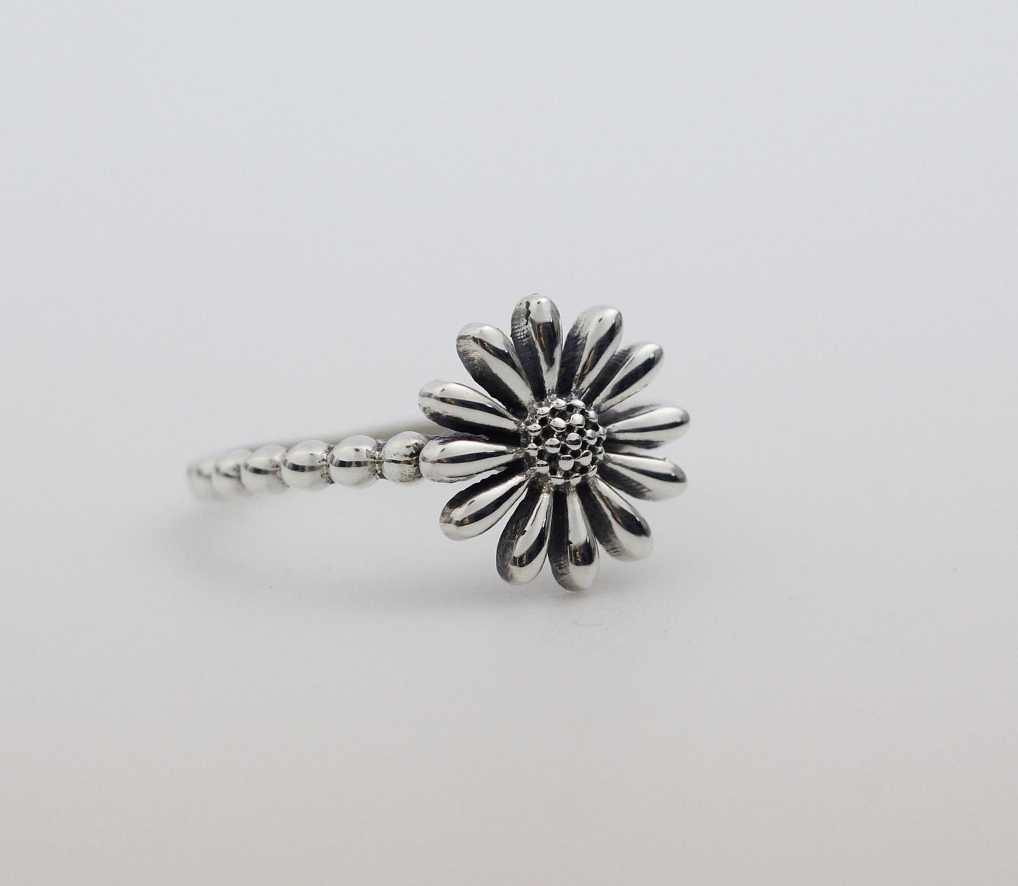 925 sterling silver Big Daisy flower statement  ring