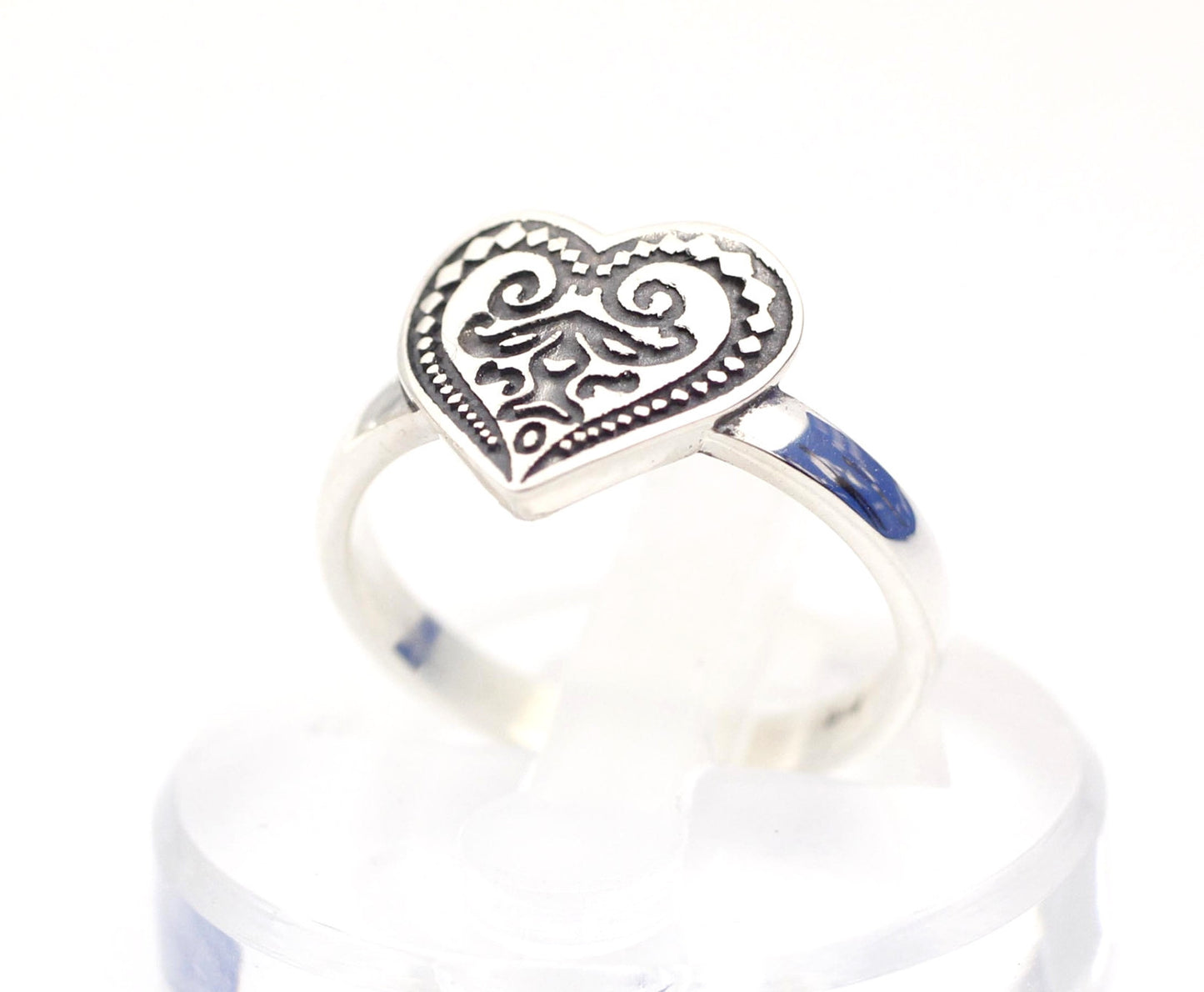 925 Sterling Silver Delicate Big Heart ring