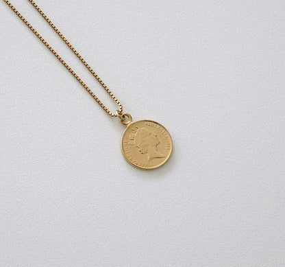 925 Sterling Silver Vantage Coin medal necklace, Elizabeth Coin necklace,