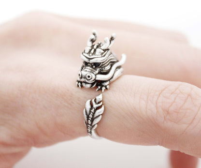 Cute Dragon ring , animal wrap ring ,R1016S