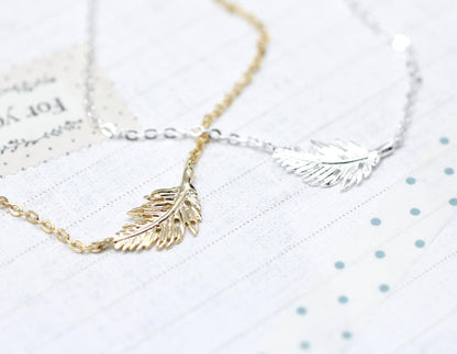 Feather Leaf Bracelet in Gold / Silver