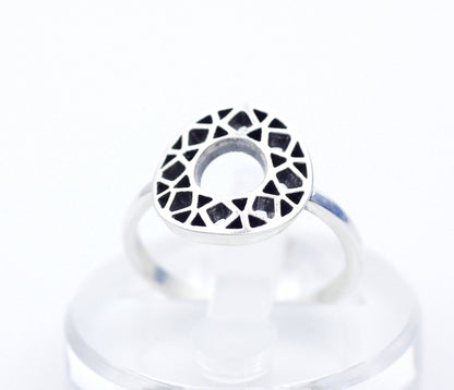 925 Sterling Silver Circle Stacking Ring -geometric ring