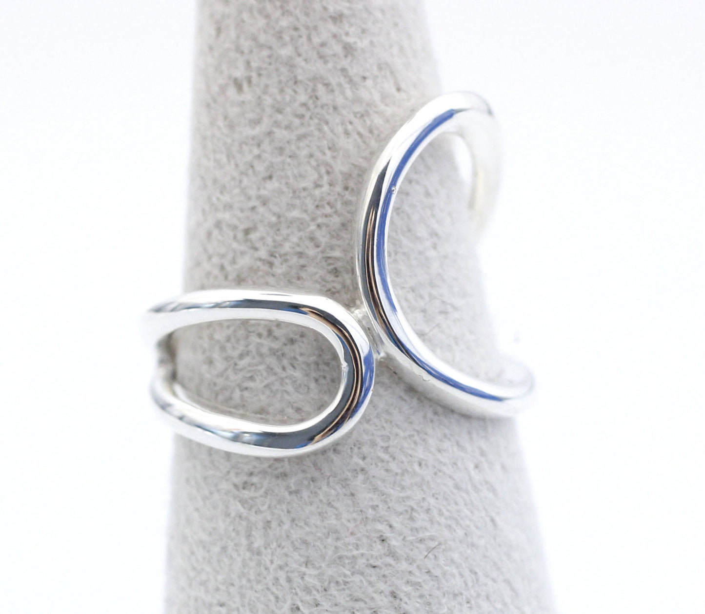 925 Sterling Silver Unbalanced Infinity Ring