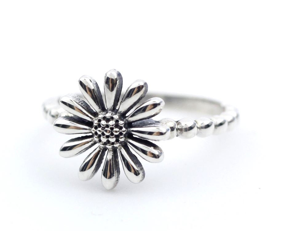 925 sterling silver Big Daisy flower statement  ring