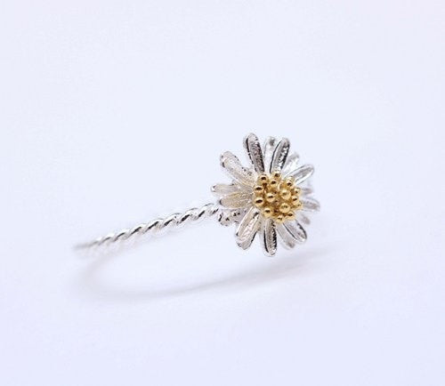 White daisy flower ring -3 (925 sterling silver / plated over Brass)