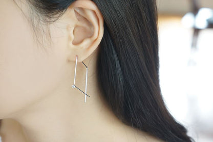 Cubic point Rhombus Hoops, Diamond Shaped Hoops, Geometric Jewelry,  Rhombus Ear Threader , 3 colors