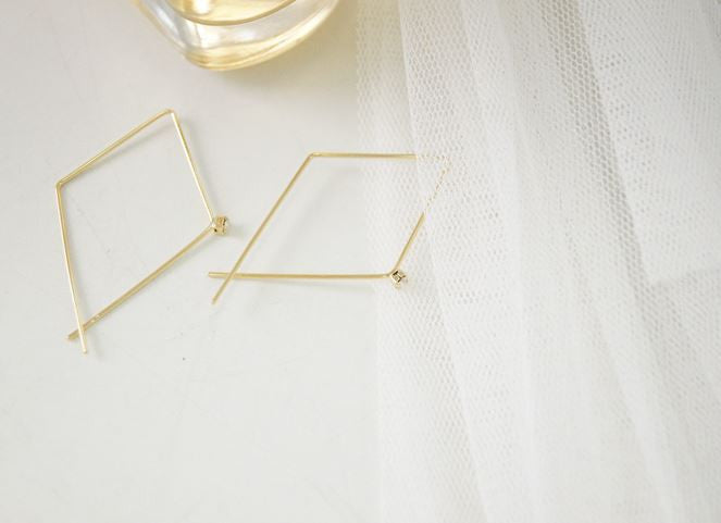 Cubic point Rhombus Hoops, Diamond Shaped Hoops, Geometric Jewelry,  Rhombus Ear Threader , 3 colors