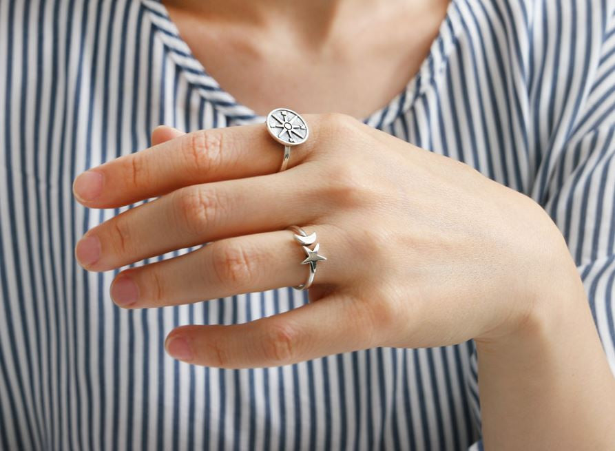 925 Sterling Silver Crescent moon and star / Stars ring